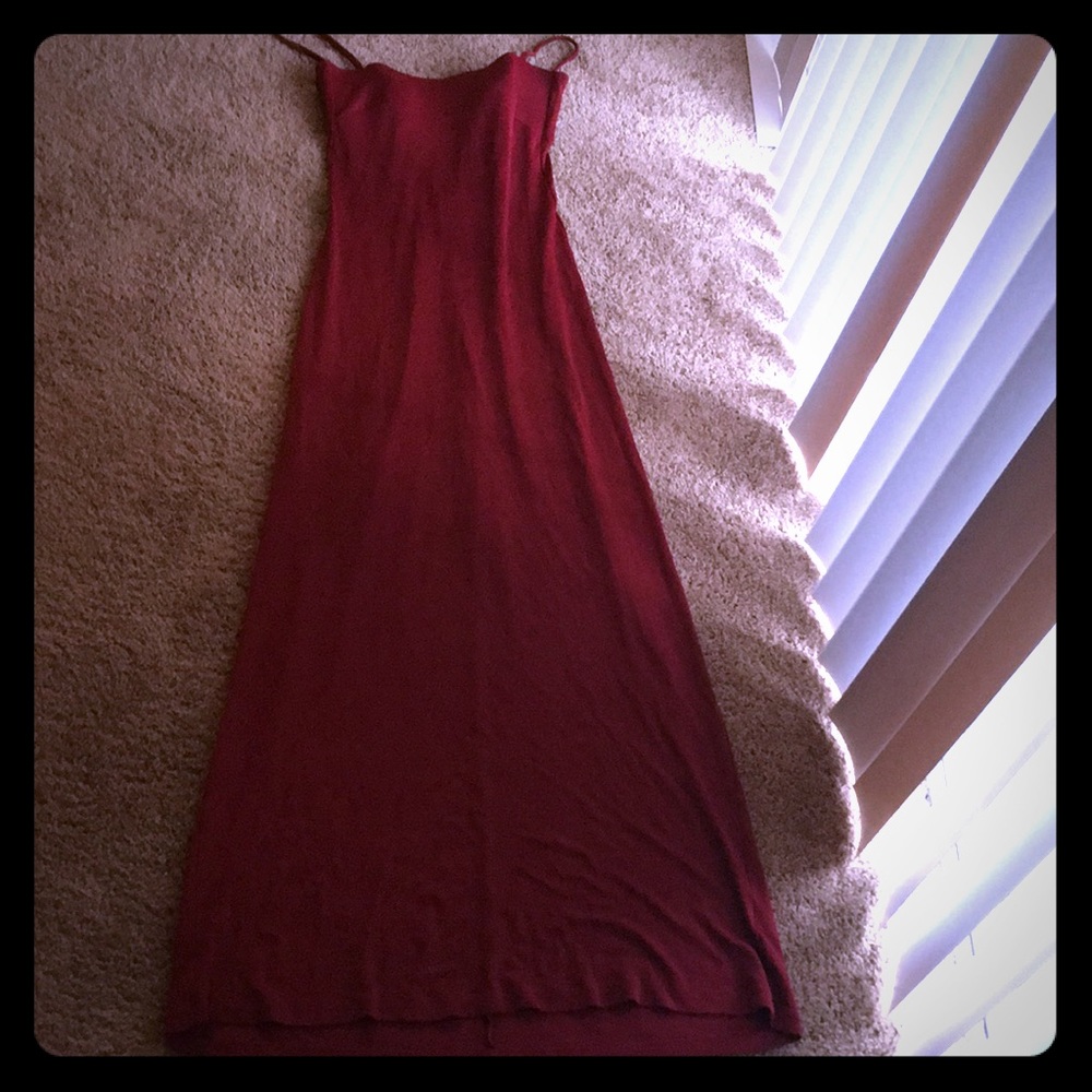 Red banquette floor dress